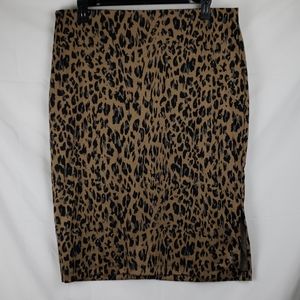 Worthington leopard print skirt size xl